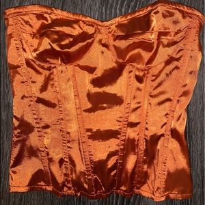 Pretty little thing top